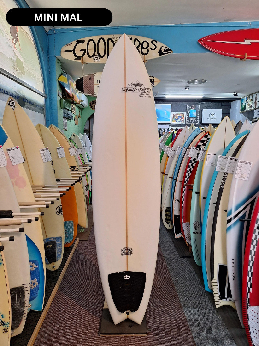 SPIDER PU BIG FISH 7'8 X 23" X 3" = 60.05L