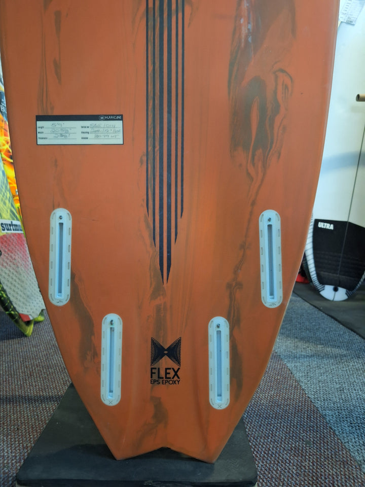 HURRICANE EPOXY ESCOBAR 5'9 X 20 5/8" X 2 3/8" = 30.79L