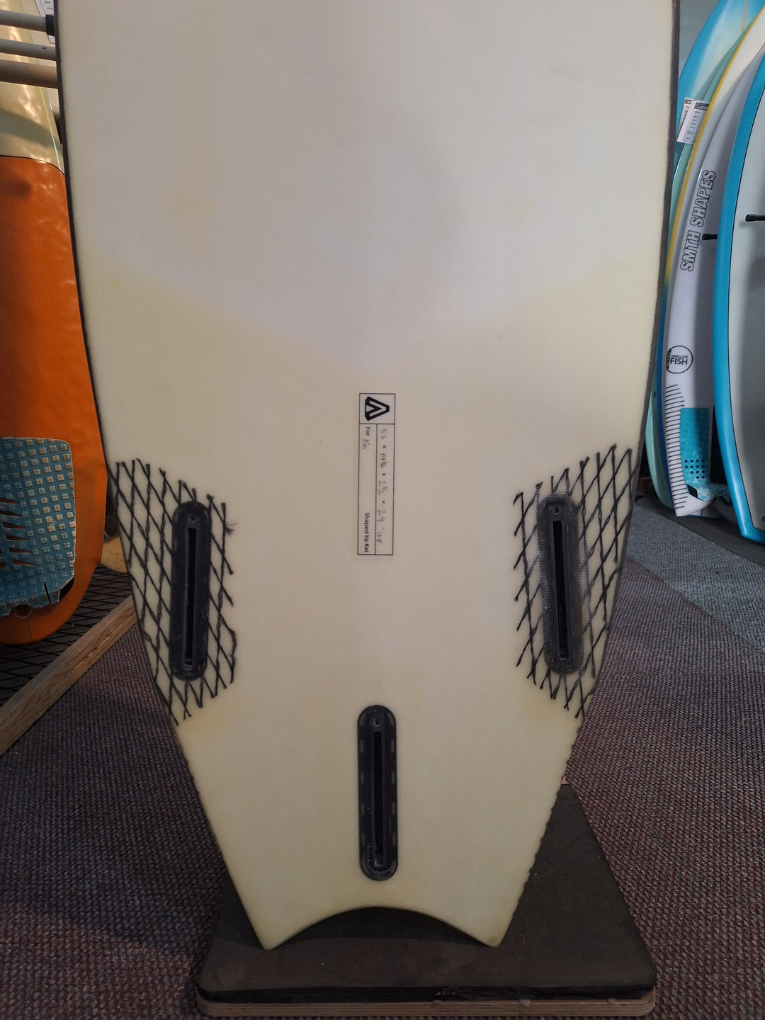 ANALOGY EPOXY TAKES TWO TO TANGO 5'6 X 19 3/4" X 2 1/2" = 29L