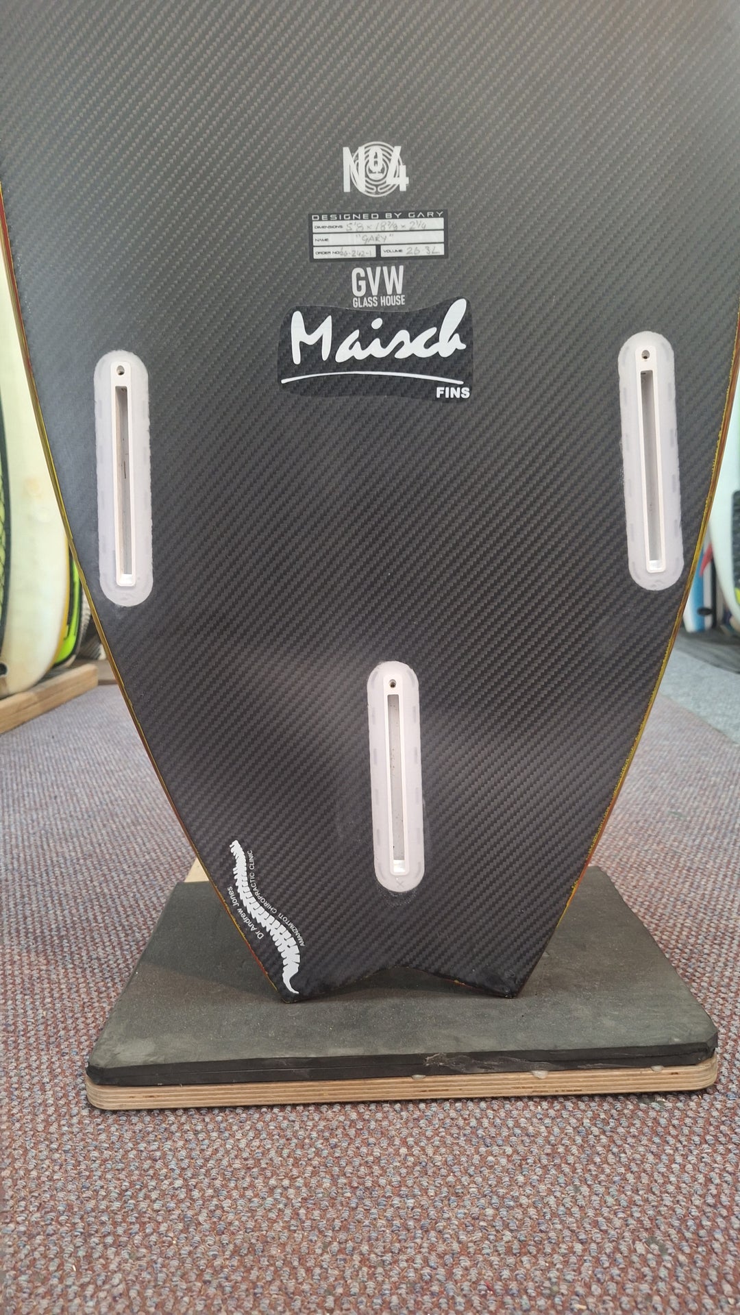GVW EPOXY NO.4 5'8 X 18 7/8" X 2 1/4" = 26.3L