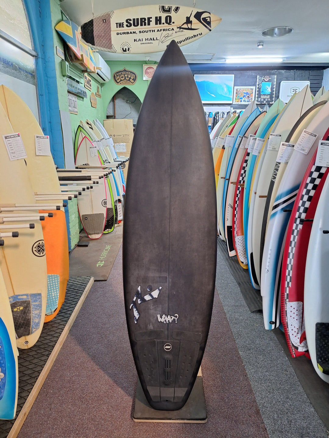 RUSTY EPOXY WHAT 5'11 X 19 3/8" X 2 11/16" = 33L