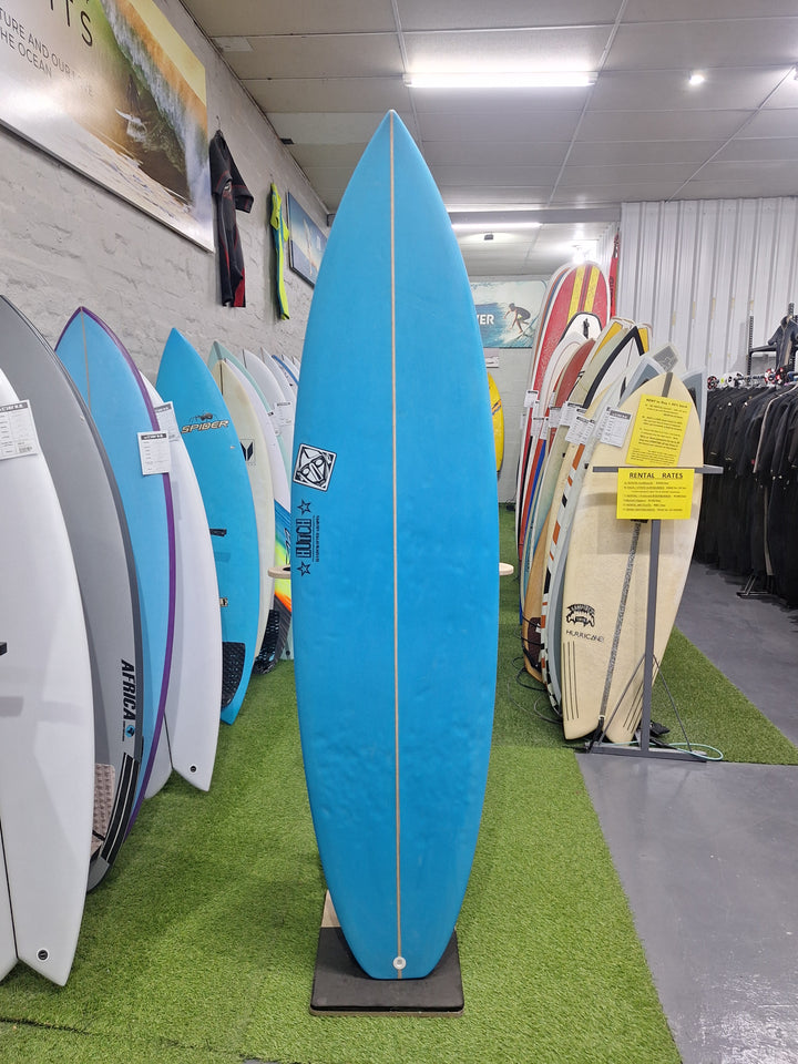 HUTCH SHAPES SEADOG 7'0 x 21 1/2" x 3" = 46.2l