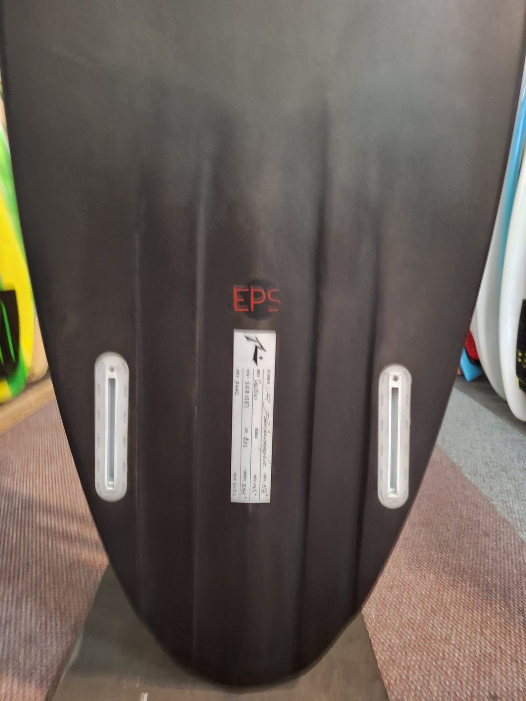 RUSTY EPOXY GRIFFIN 5'8 X 19.5" X 2.54" = 31.5L