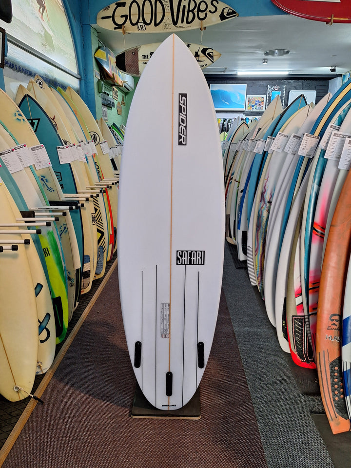 SPIDER PU BOMB 6'4 X 21" X 2 3/4" = 39.40L