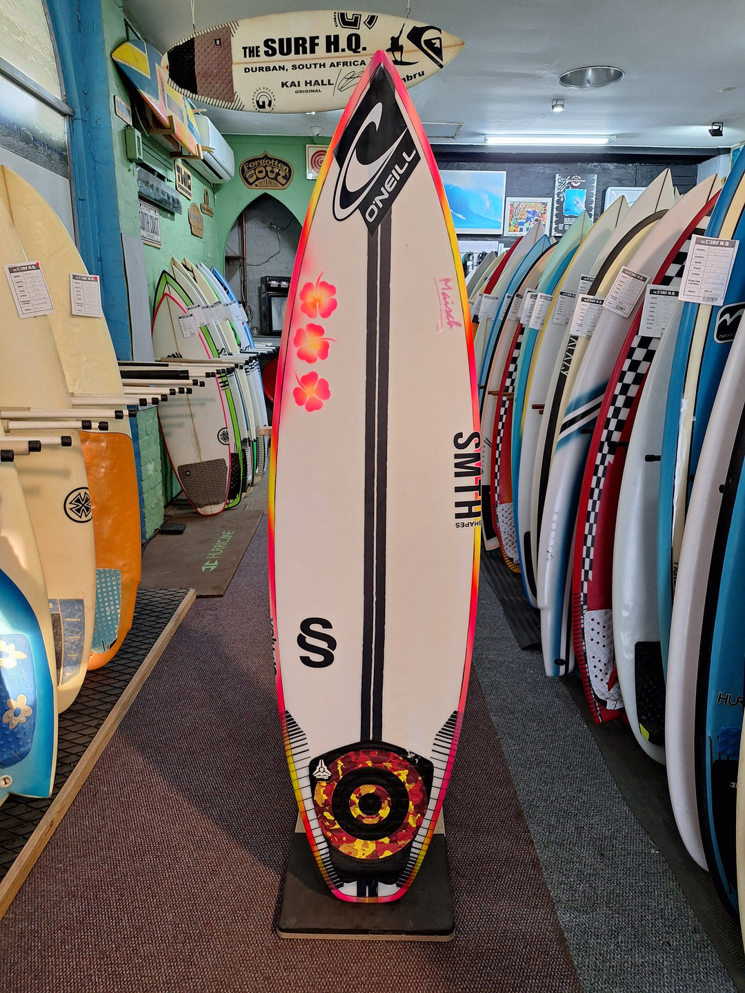 SMTH SHAPES EPOXY VOLUME 5'8 1/2" X 18 3/8" X 2 1/4" = 24.7L