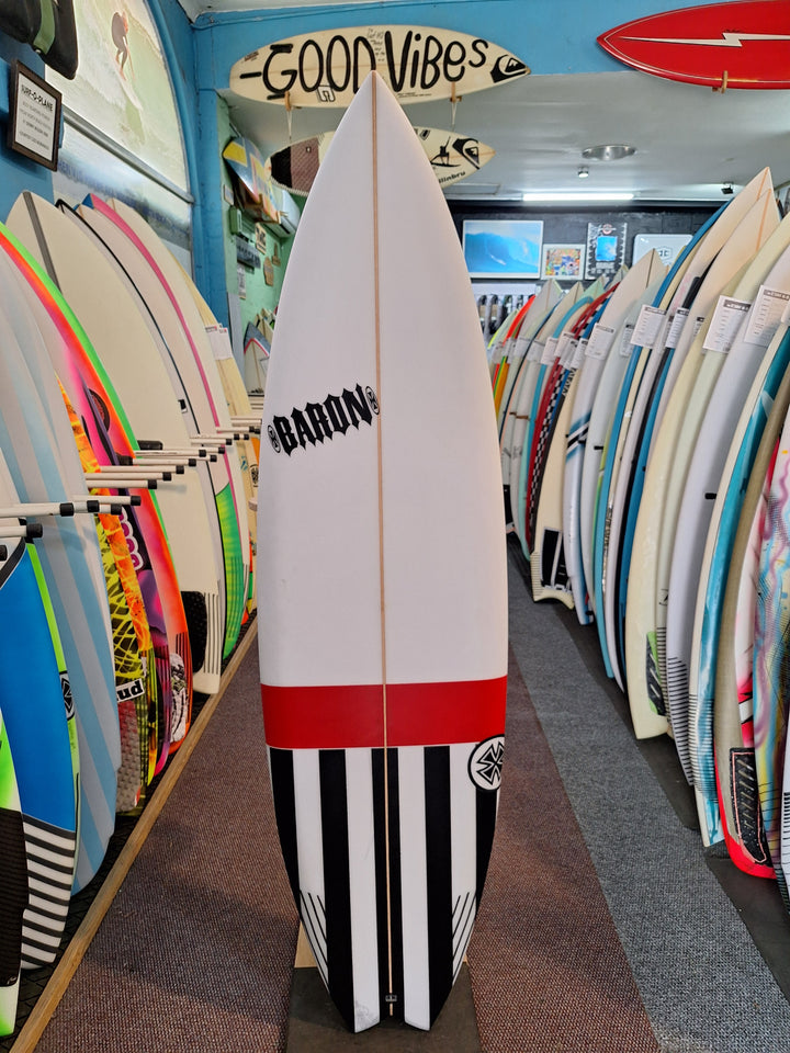 BARON PU SWALLOW 5'10 X 18 1/2' X 2 1/8" = 27L