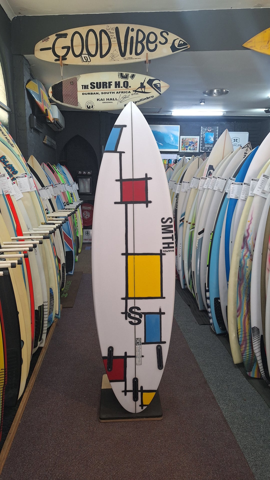 SMTH SHAPES PU VOLUME 6'2 X 19 3/8" X 2 5/8" = 33L