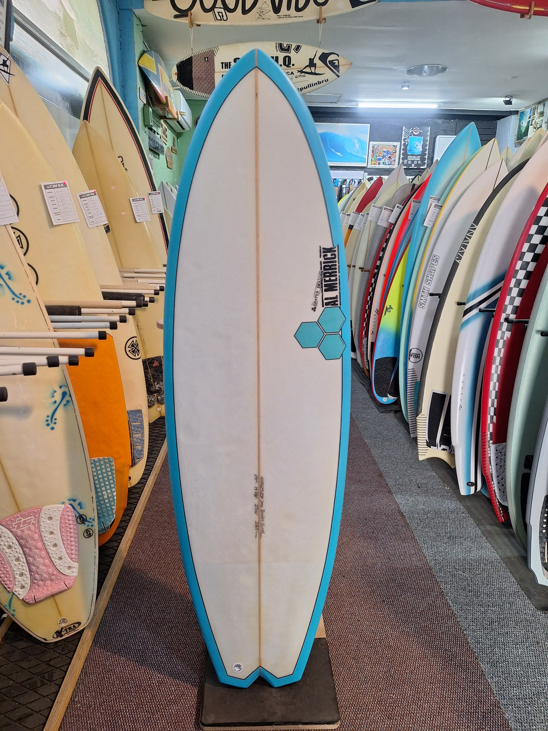 AL MERRICK PU BOBBY QUAD 5'5 X 19 5/8" X 2 7/16" = 28.9L