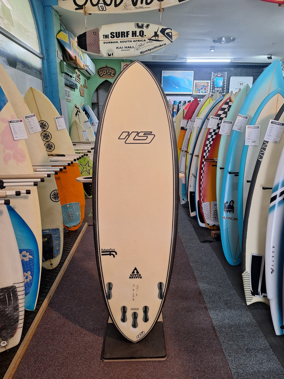 HAYDEN SHAPES EPOXY HYPTO KRYPTO 5'8 X 20" X 2 1/2" = 31L