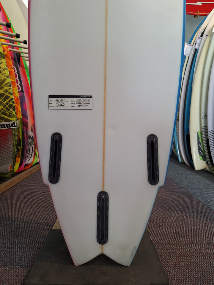 HURRICANE PU MR TWIN 6'2 X 20 1/4" X 2 3/4" = 39.2L