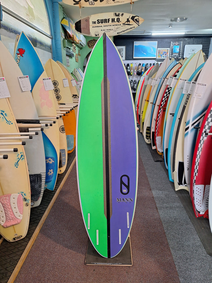 SLATER SHAPES EPOXY MANNKINE 5'10 X 18 1/2" X 2 7/16" = 27L