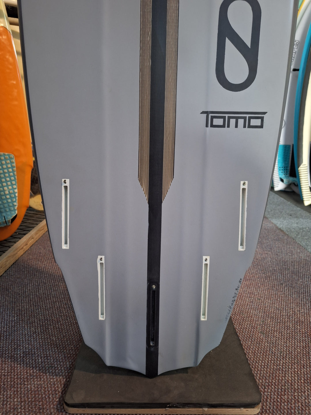 SLATER SHAPES PU SCIFI 2.0 5'8 X 19 1/8' X 2 7/16" = 29L