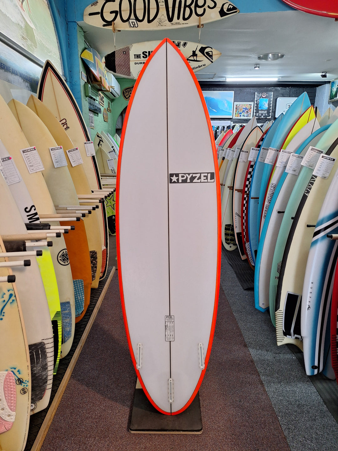 PYZEL PU Short Cut 6'6 x 21 x 3 3/16 =43.50L