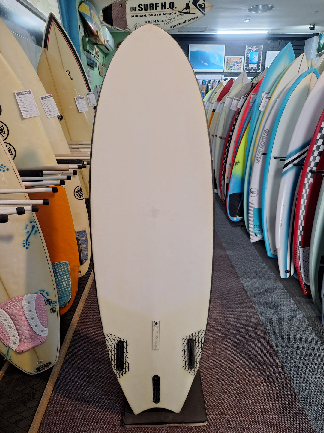 ANALOGY EPOXY TAKES TWO TO TANGO 5'6 X 19 3/4" X 2 1/2" = 29L