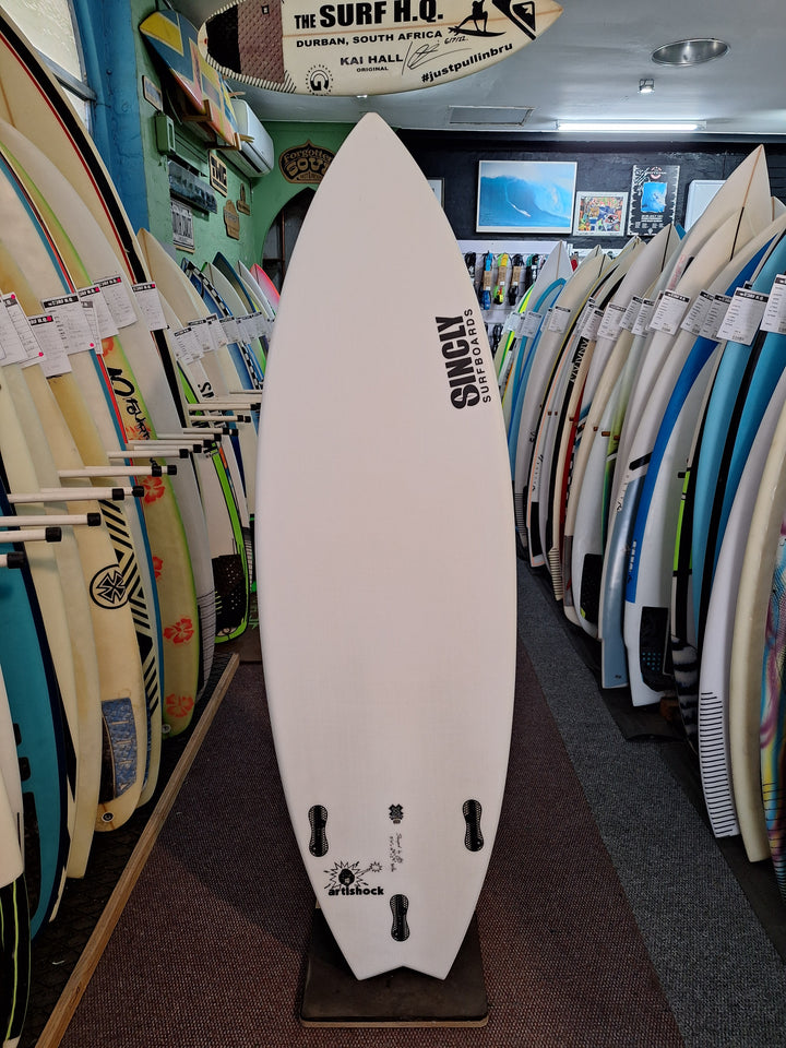 SINCLY EPOXY ARTISHOCK 5'10 X 19 7/8" X 2 1/2" = 30L
