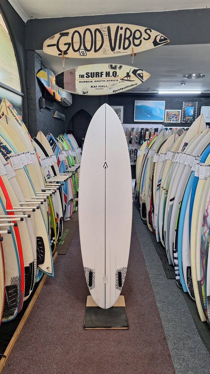 ANALOGY PU CHANNEL BOTTOM PRO 6'4 x 19 3/4" x 2 5/8" = 35L