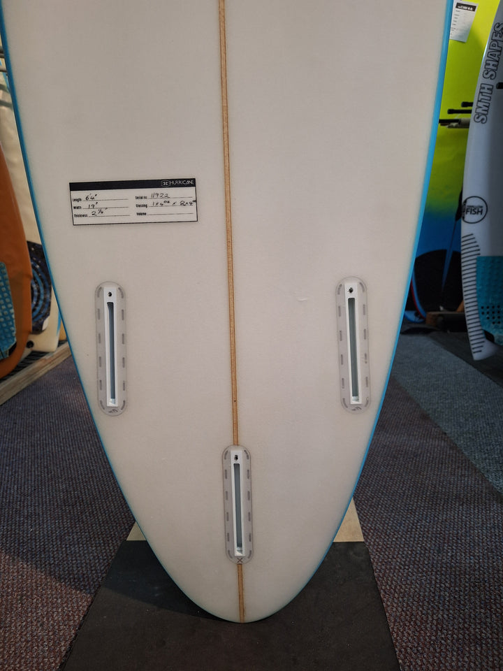 HURRICANE PU SCREAMER 6'4 x 19" x 2 1/4" = 28.8L
