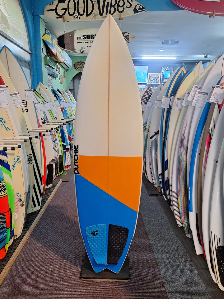 DUTCHIE PU 6'0 X 20 3/4" X 2 5/8" = 35.7L