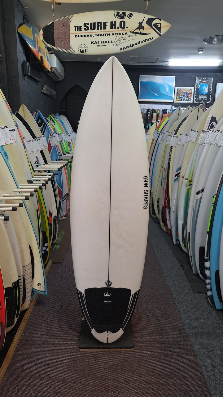 GVW SHAPES EPOXY 6'0 X 20 1/4" X 2 13/16" = 36.5L