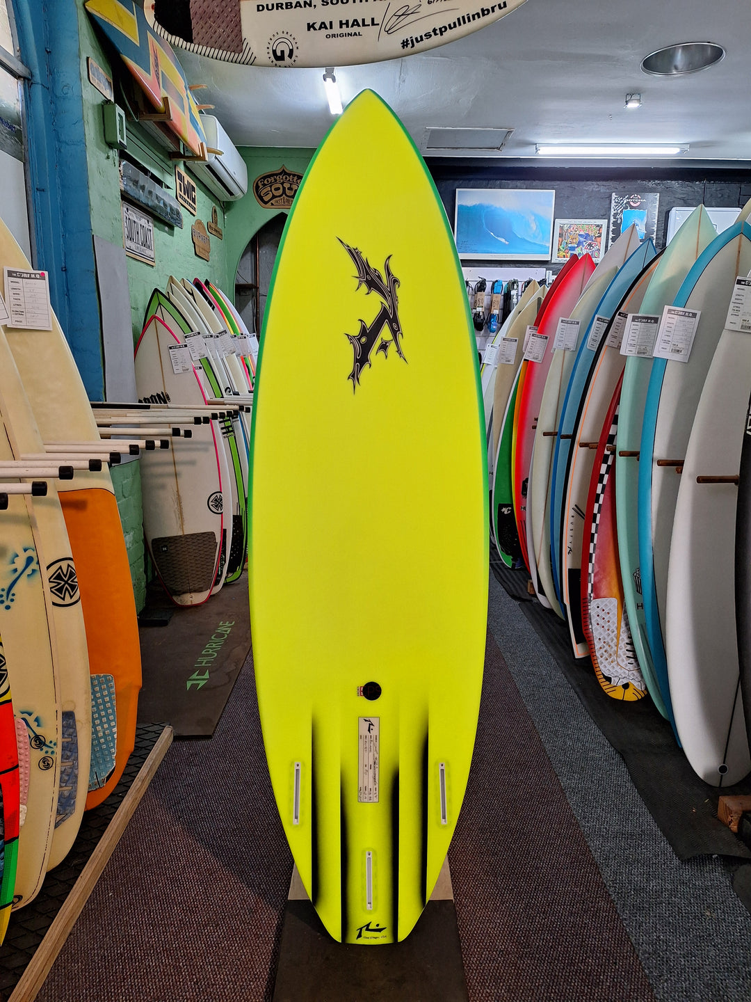 RUSTY EPOXY BLADE 5'9 X 18.83" X 2.19" = 27.2L