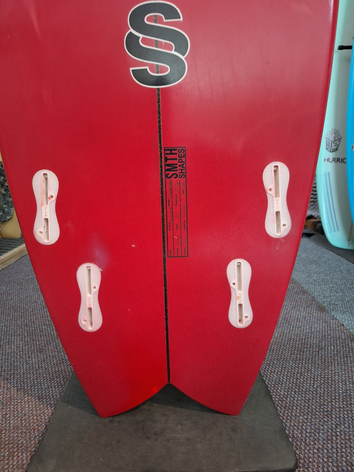 SMTH SHAPES PU COSMIC FISH 5'10 X 21" X 2 11/16" = 34L