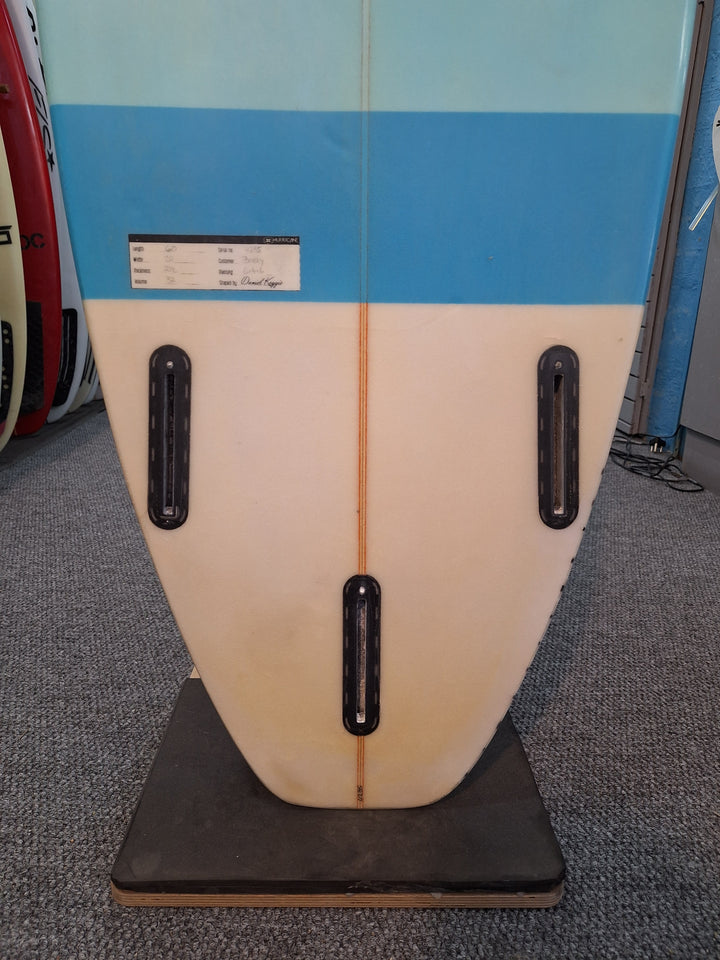 HURRICANE PU LUNATIC 6'0 X 20' X 2 1/2" = 32L