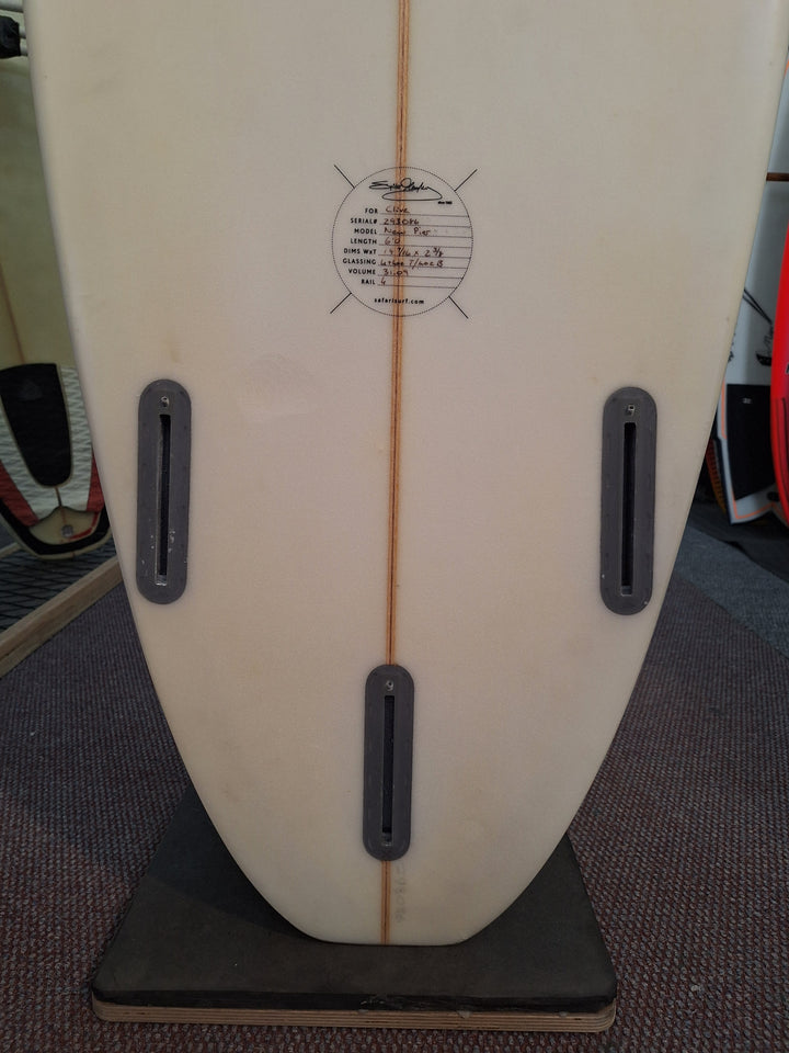 SPIDER PU NEW PIER 6'0 X 19 7/16' X 2 3/8" = 31.09L