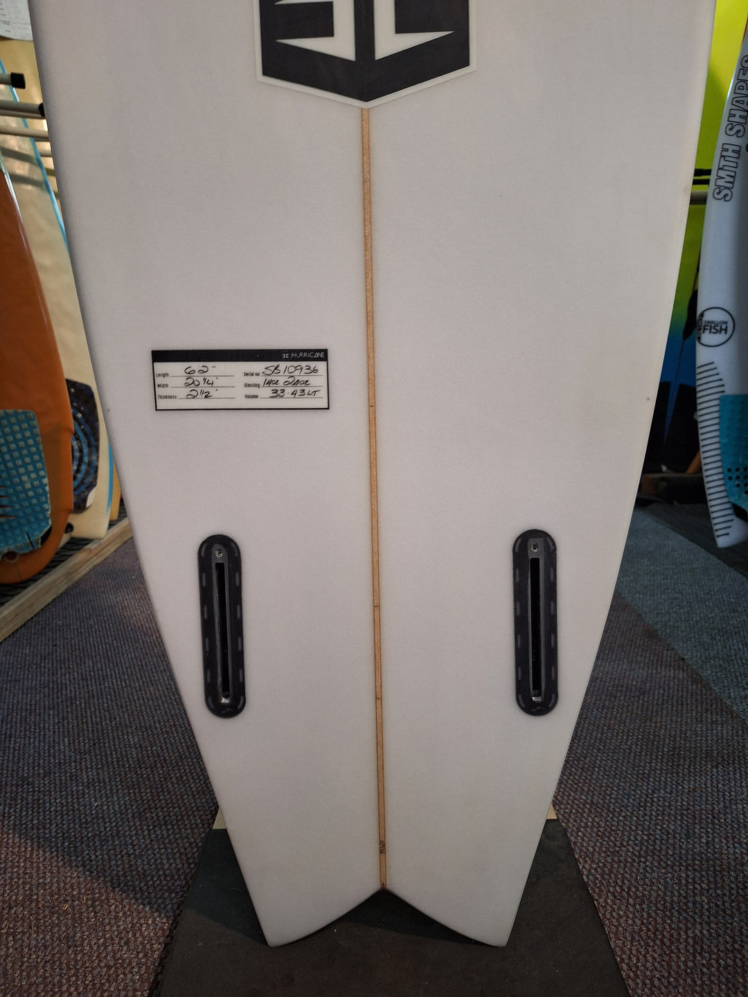 HURRICANE PU BARRACUDA 6'2 x 20 1/4" x 2 1/2" = 33.4L