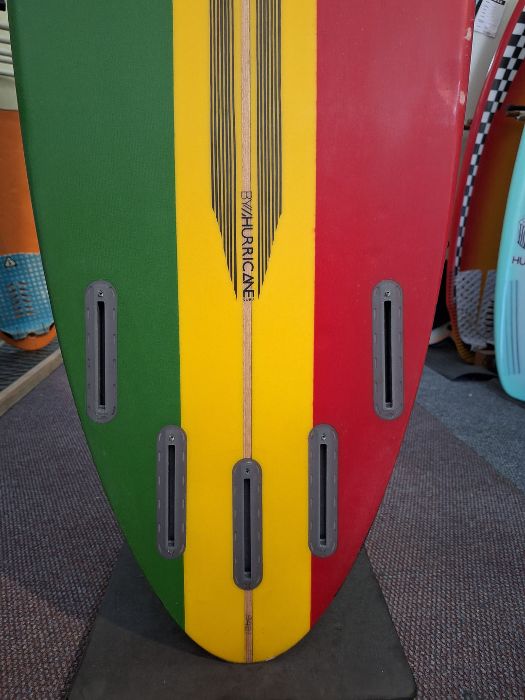 HURRICANE PU TWIG STEP UP 6'8 X 19 3/8" X 2 3/4" = 38L