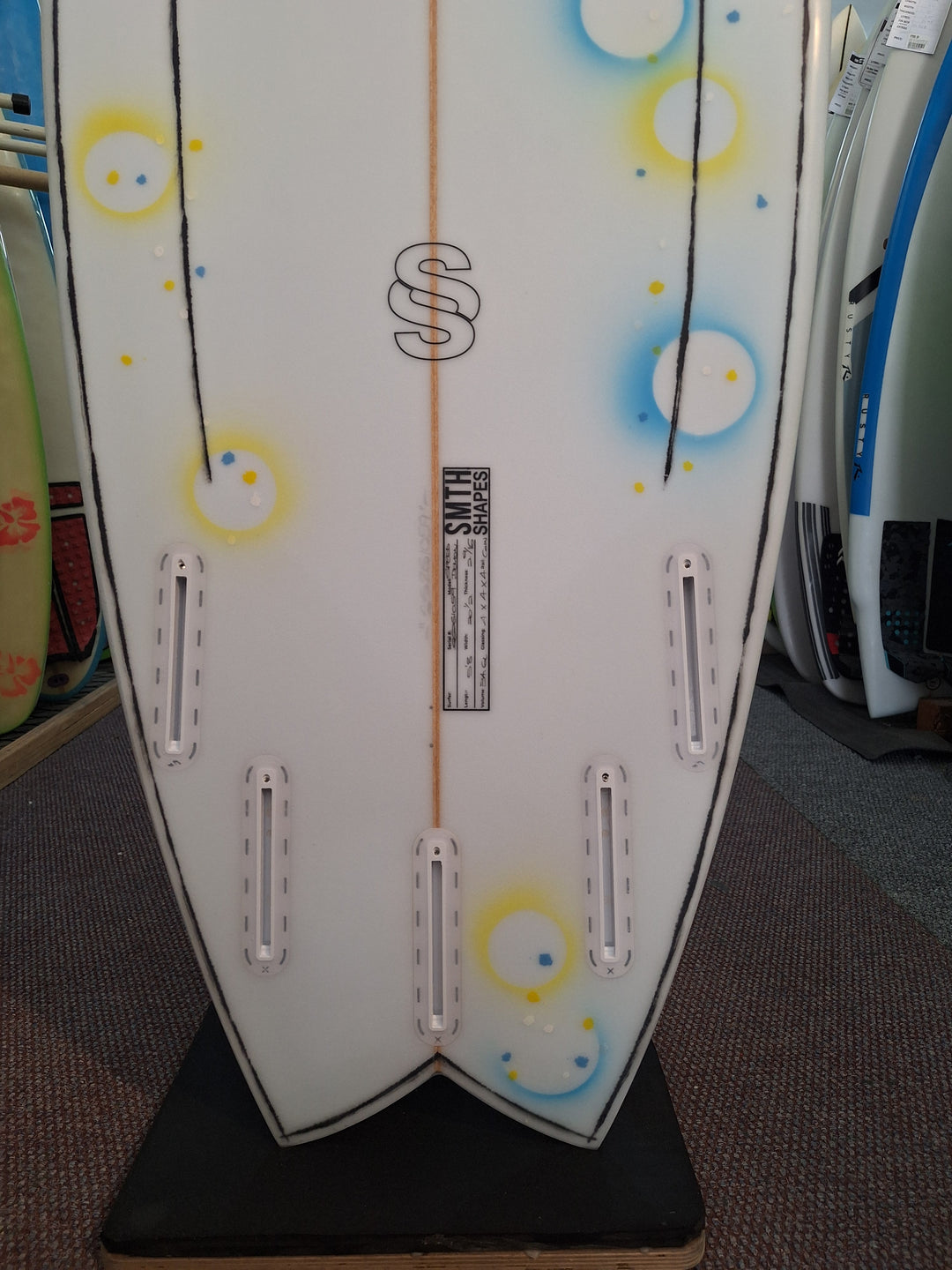 SMITH SHAPES PU SPEED DEMON 5'8 x 20 1/2" x 2 9/16" = 34.6L