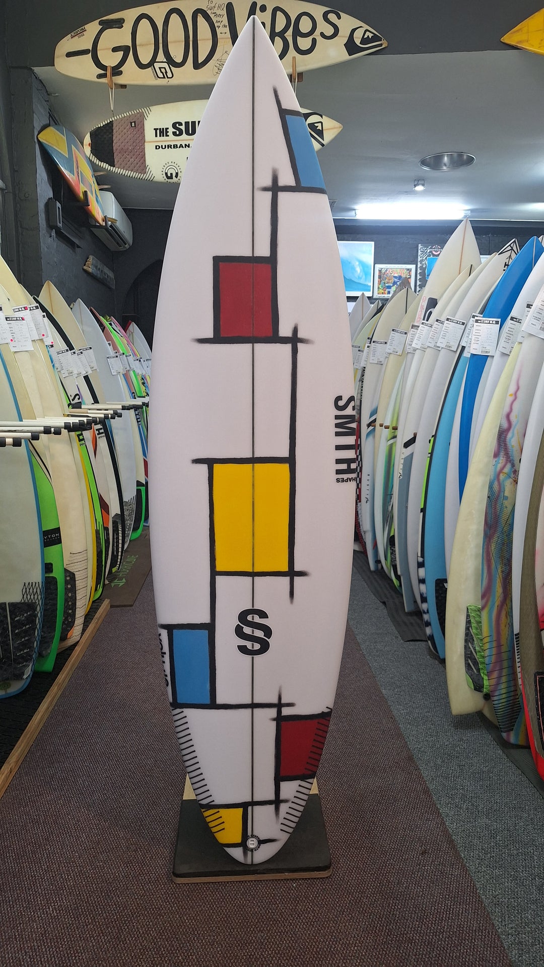 SMTH SHAPES PU VOLUME 6'2 X 19 3/8" X 2 5/8" = 33L
