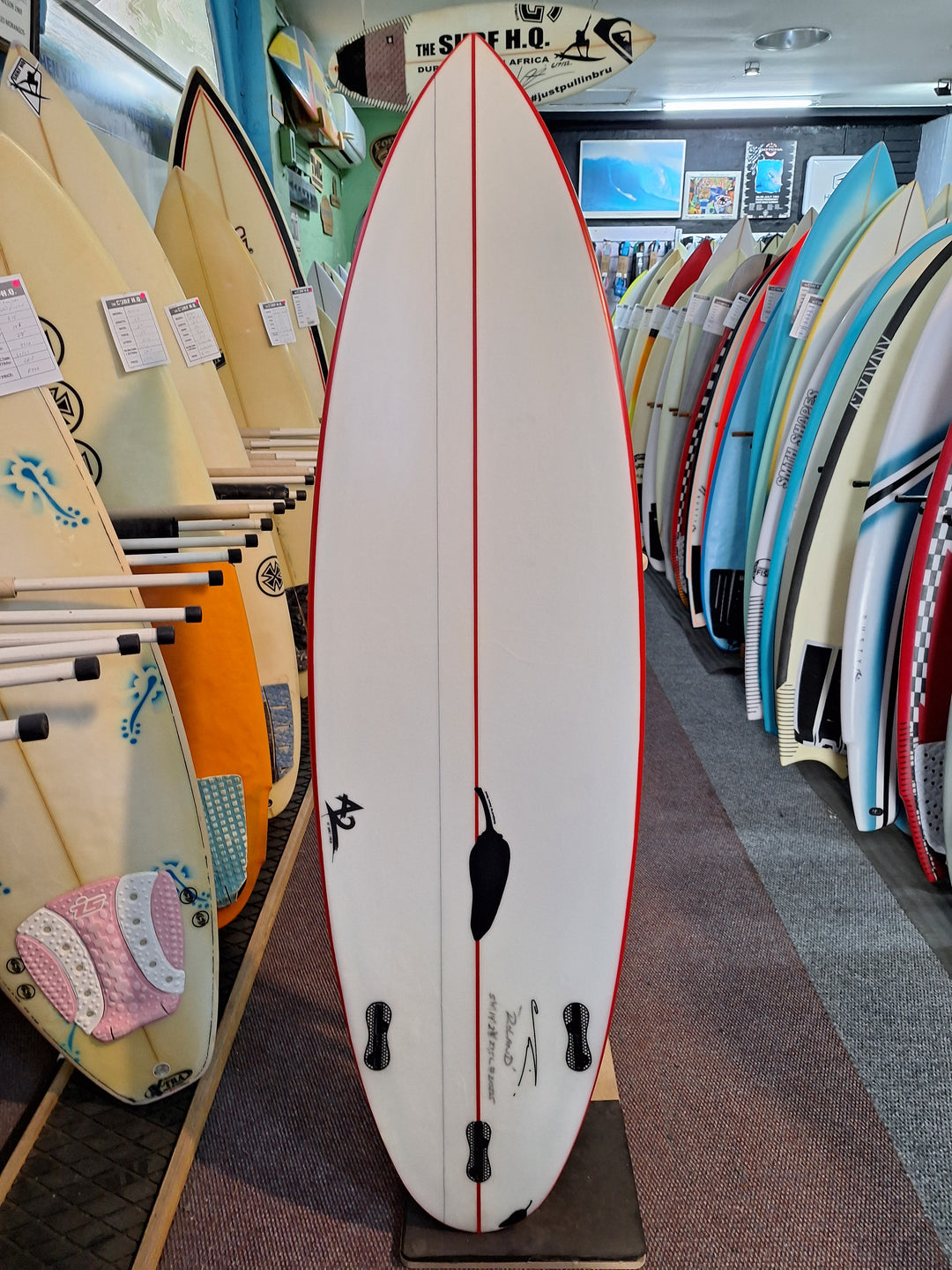 CHILLI PU A2 5'11 X 19" X 2 3/8" = 27.5L
