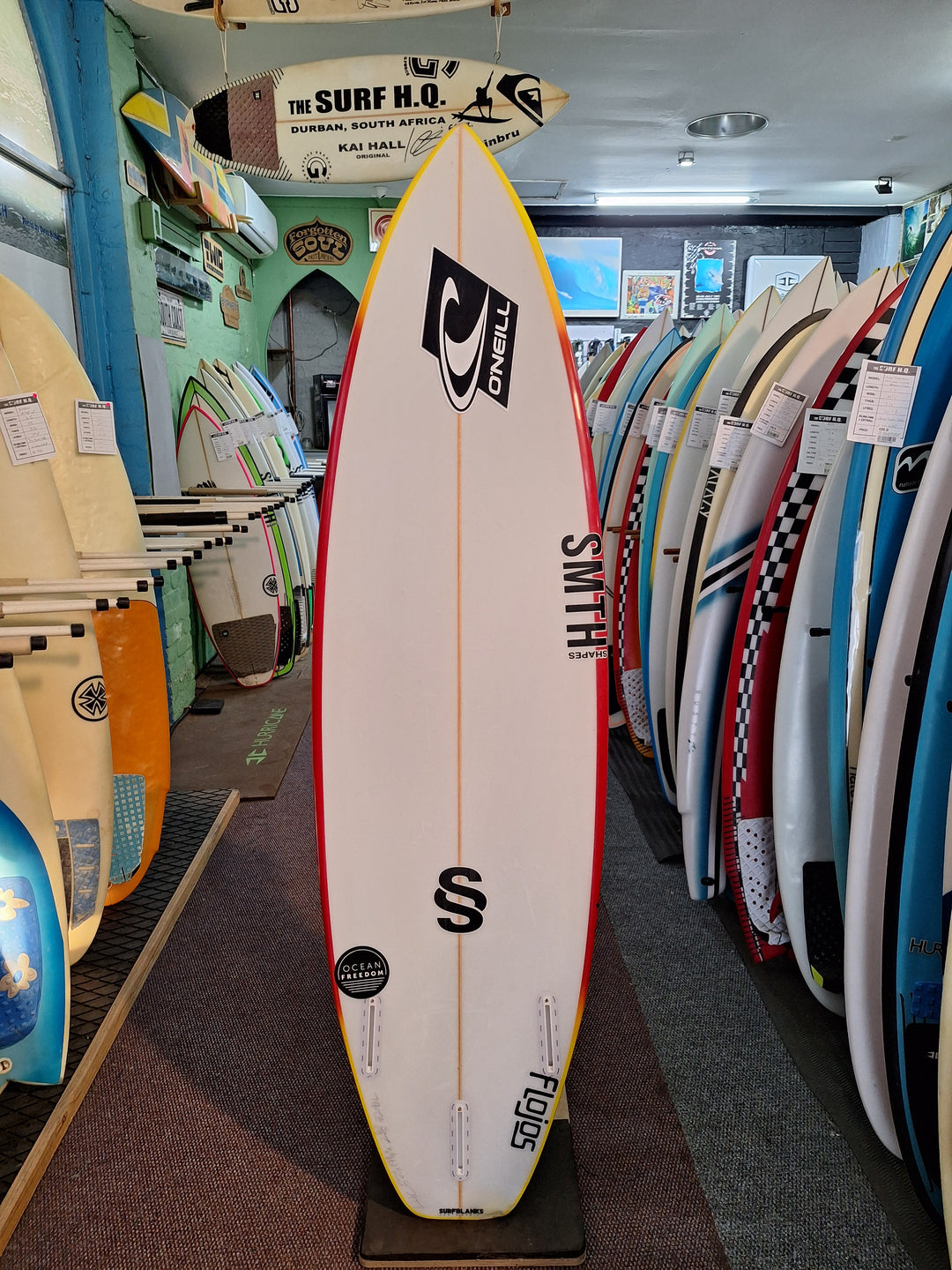 SMTH SHAPES PU MAYTRIX 6'2 X 19 1/4" X 2 5/8" = 32.93L