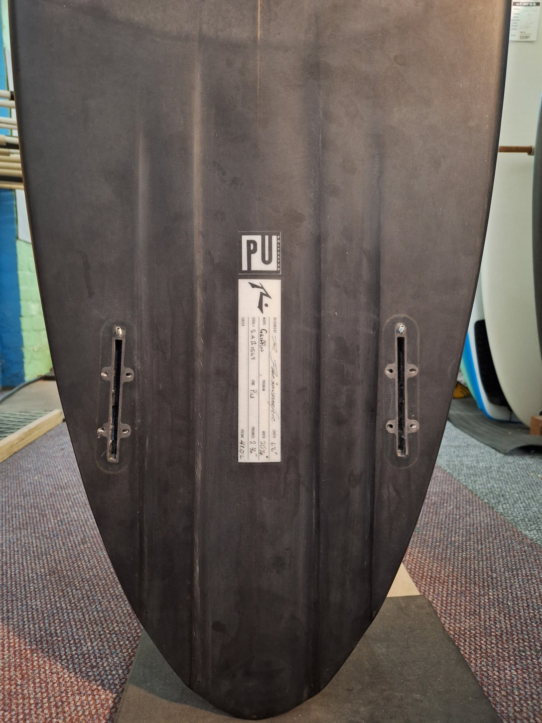 RUSTY PU CABON GRIFFIN 6'6 X 20 1/4" X 2 3/4" = 41L