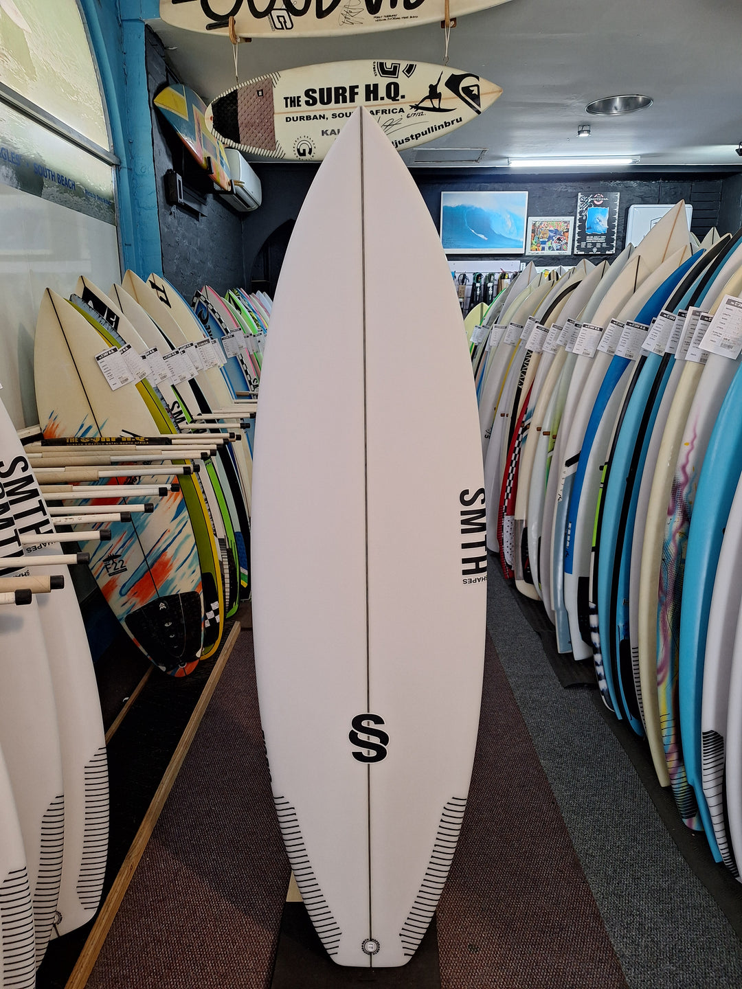 SMTH SHAPES PU BIG RIG 5'11 x 20 1/4" x 2 1/2" = 32.26L