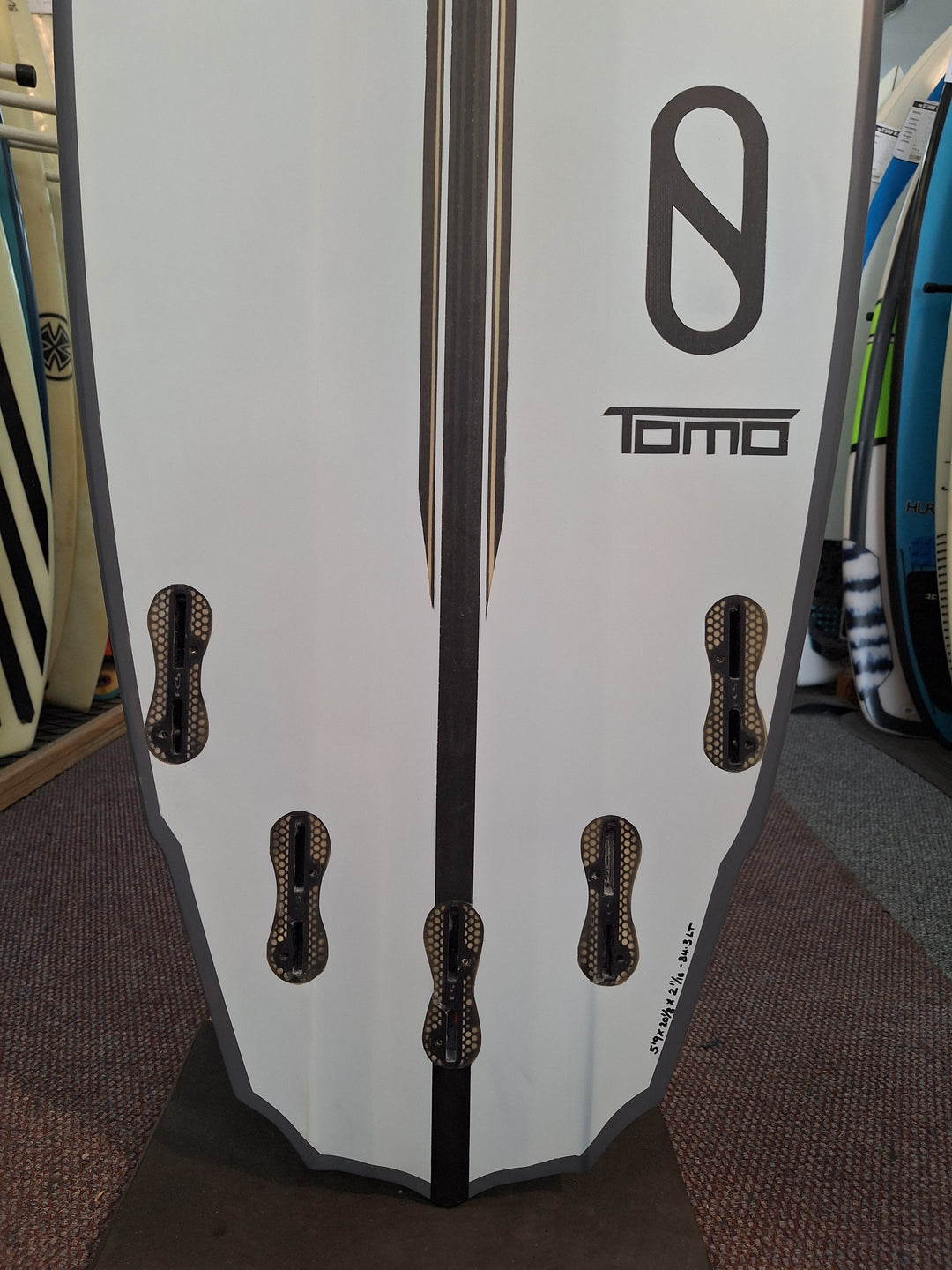 SLATER SHAPES EPOXY CYMATIC 5'9 X 20 1/8" X 2 11/16" = 34.3L