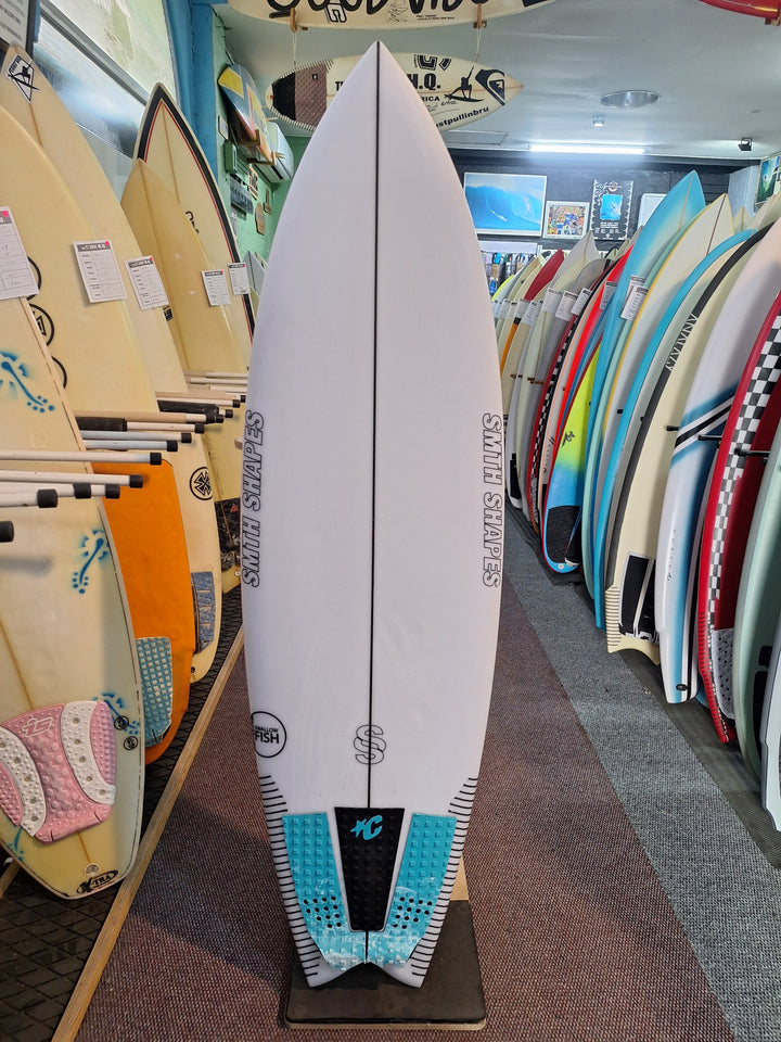 SMTH SHAPES PU RETRO FISH 5'6 X 19 1/4" X 2 7/16" = 28L