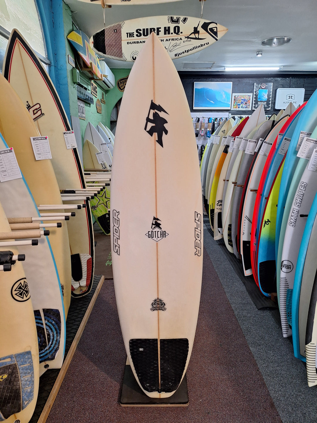 SPIDER PU NEW PIER 6'0 X 19 7/16' X 2 3/8" = 31.09L