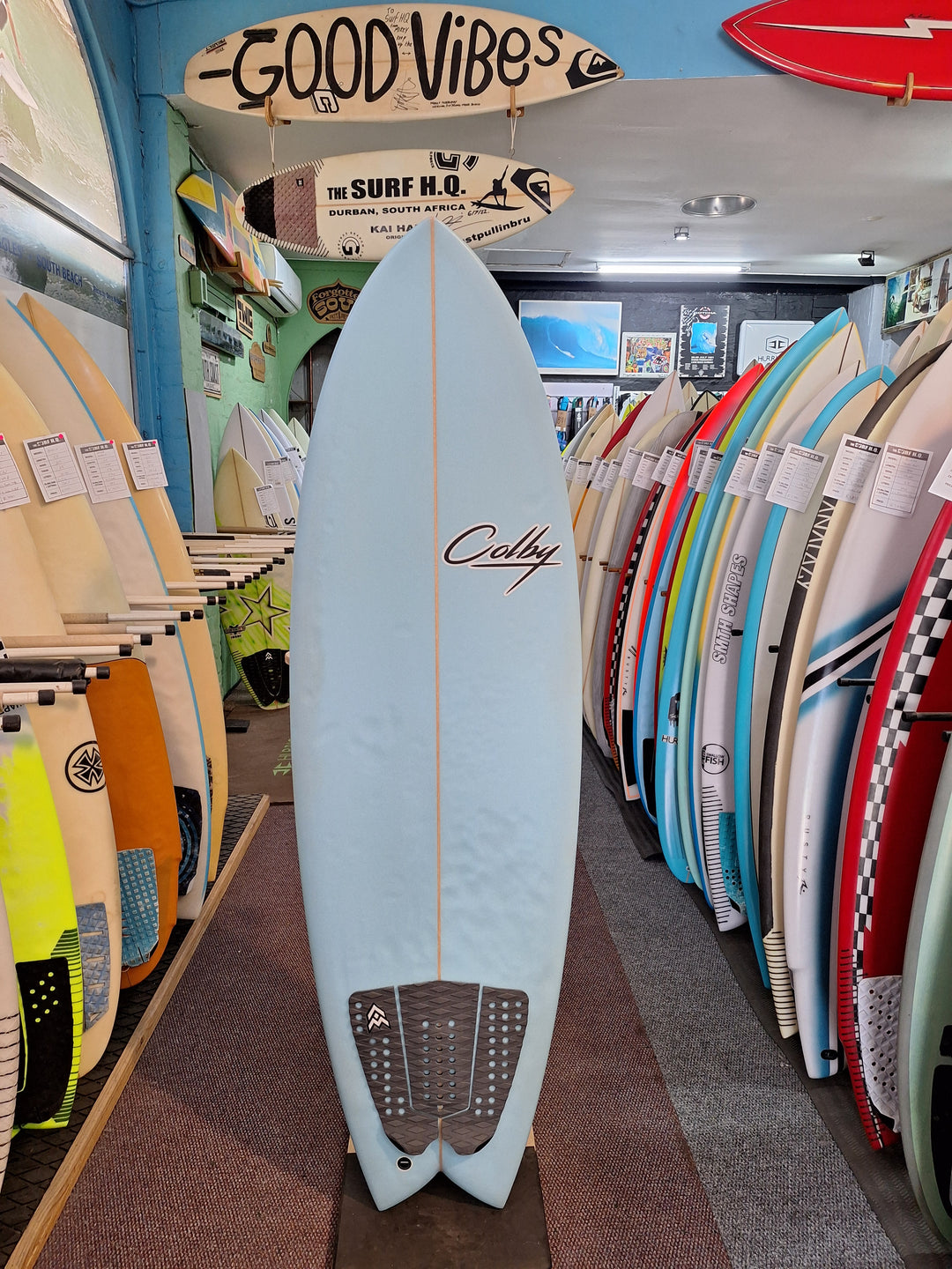COLBY PU MOD FISH 5'8 X 20 1/2" X 2 1/2" = 31.7L