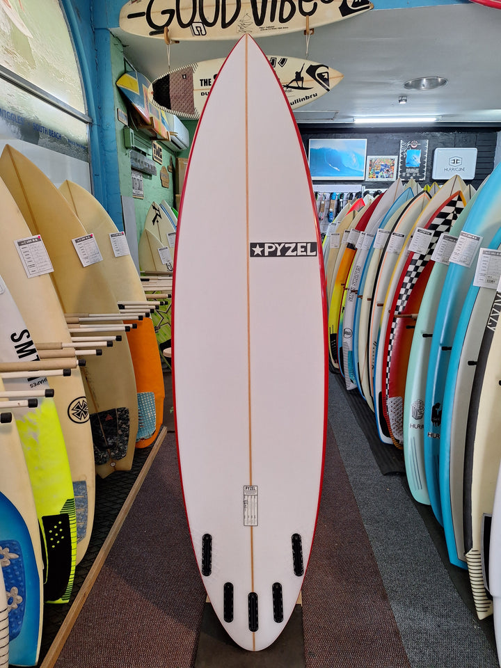 PYZEL PU THE TANK 7'2 X 20 1/2" X 3 1/8" = 45.70L