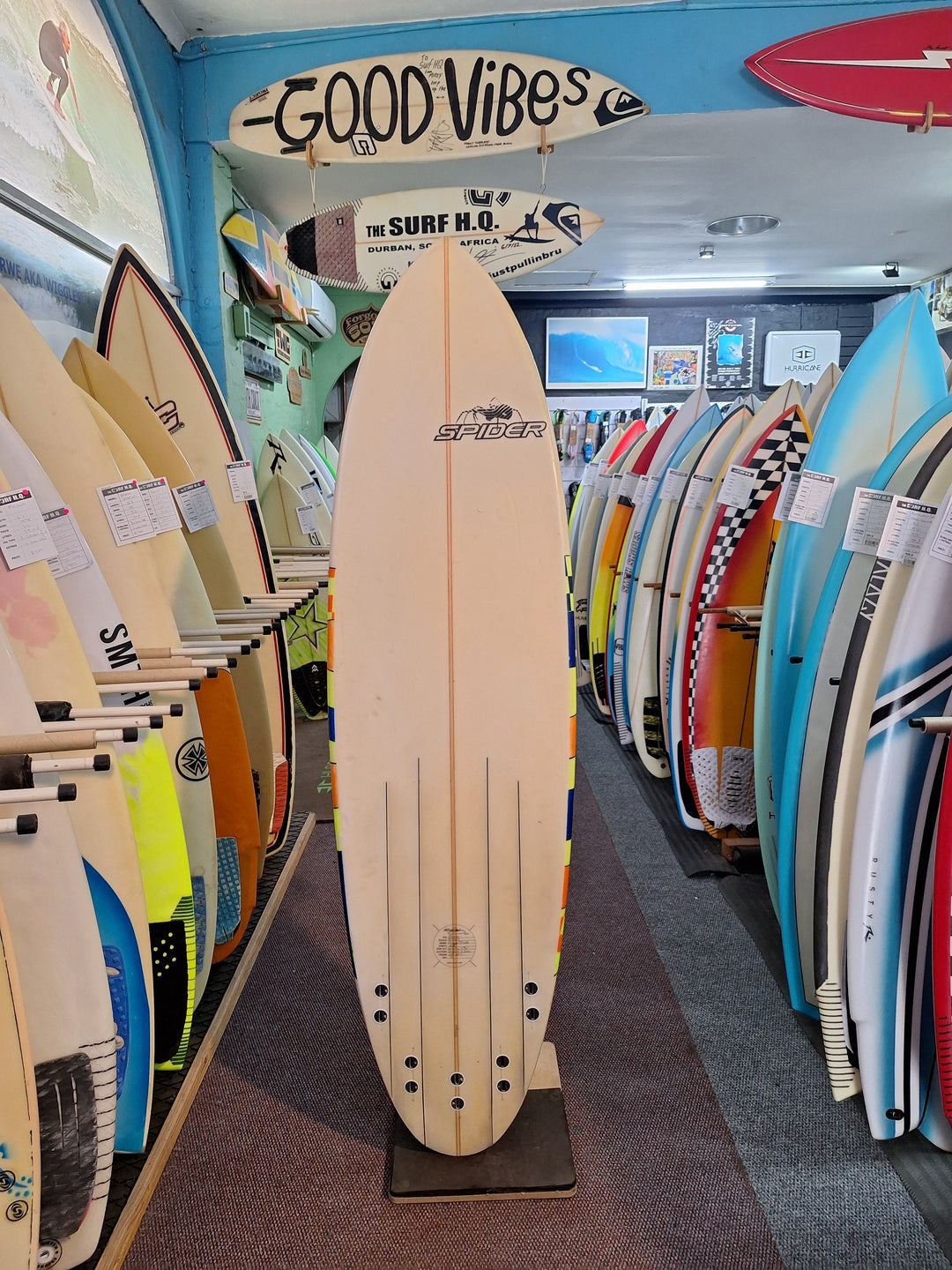 SPIDER PU SUPER BOMB 6'6 X 20 1/4"X 2 3/4" = 40.5L