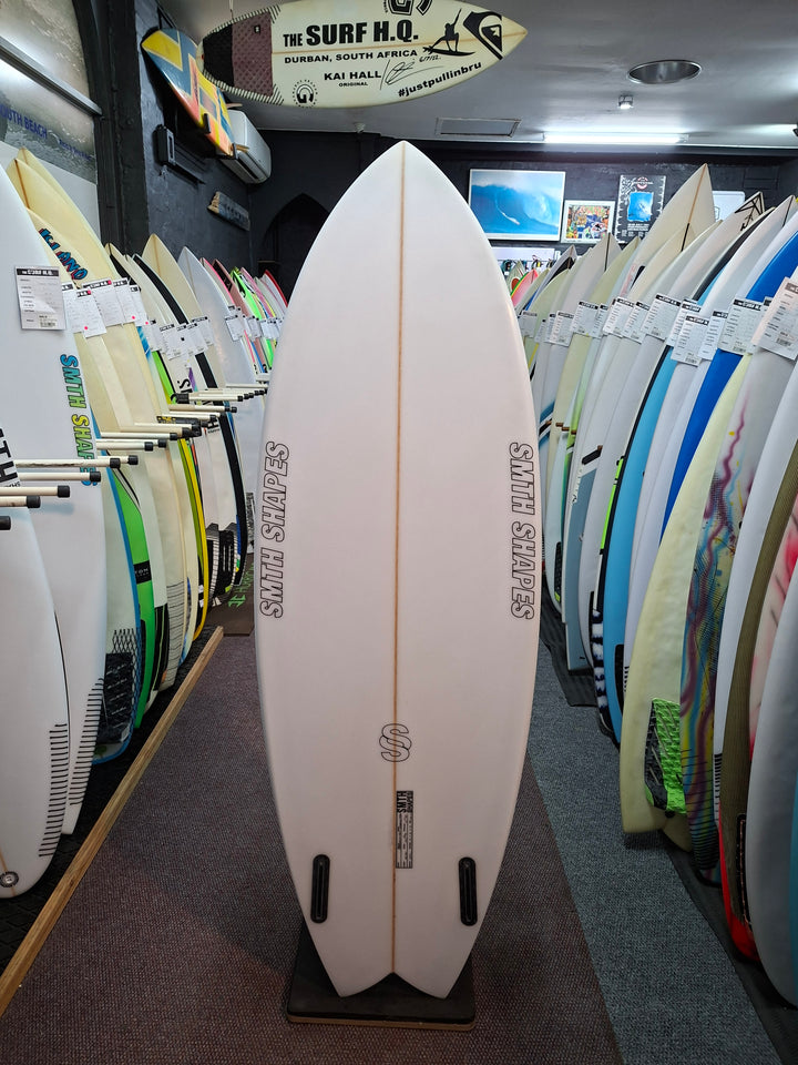 SMTH SHAPES PU COSMIC FISH 5'5 x 20 3/4" x 2 7/16" = 29L