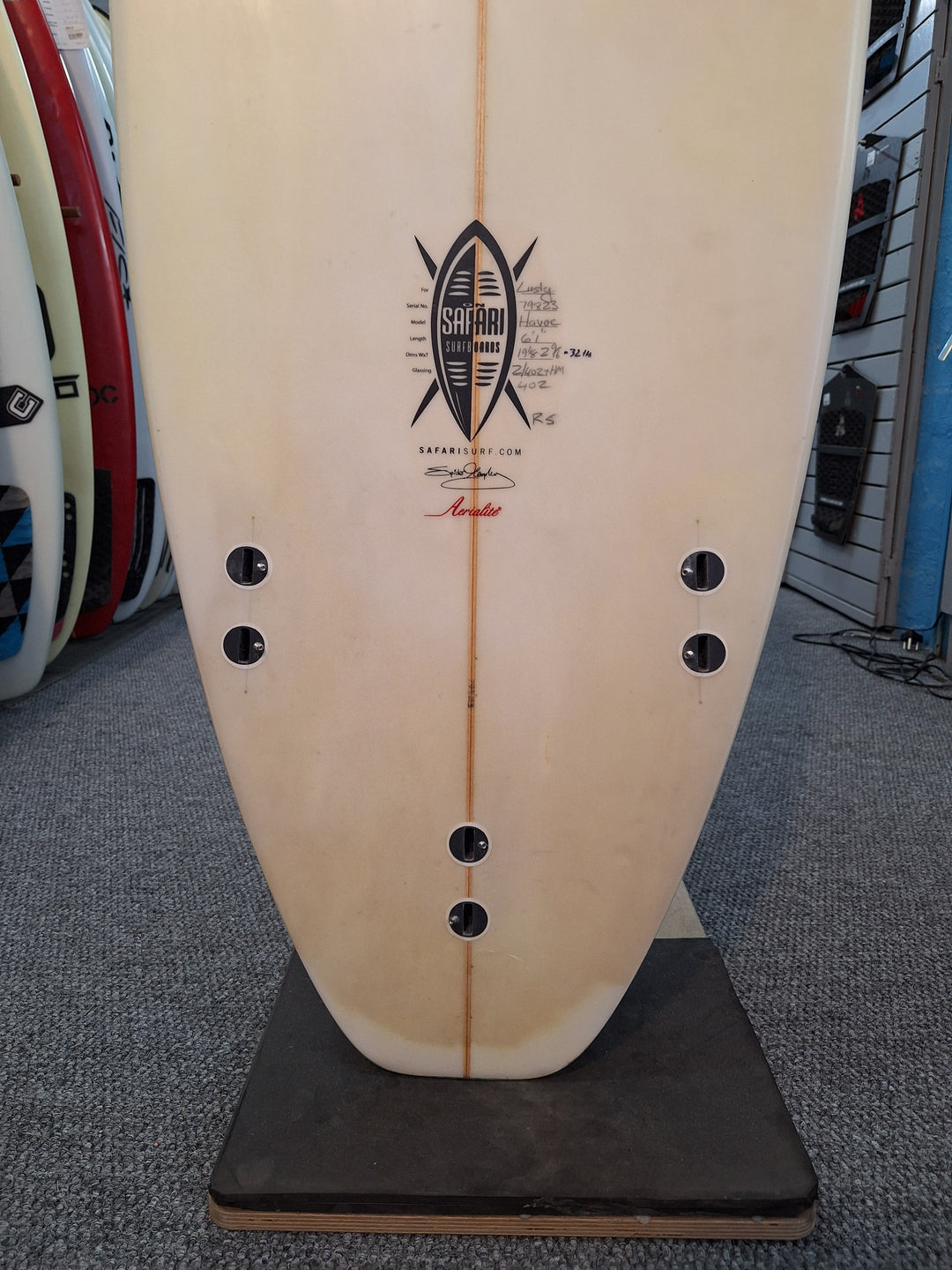 SPIDER PU HAVOC 6'1 X 19 1/8" X 2 9/16" = 32L