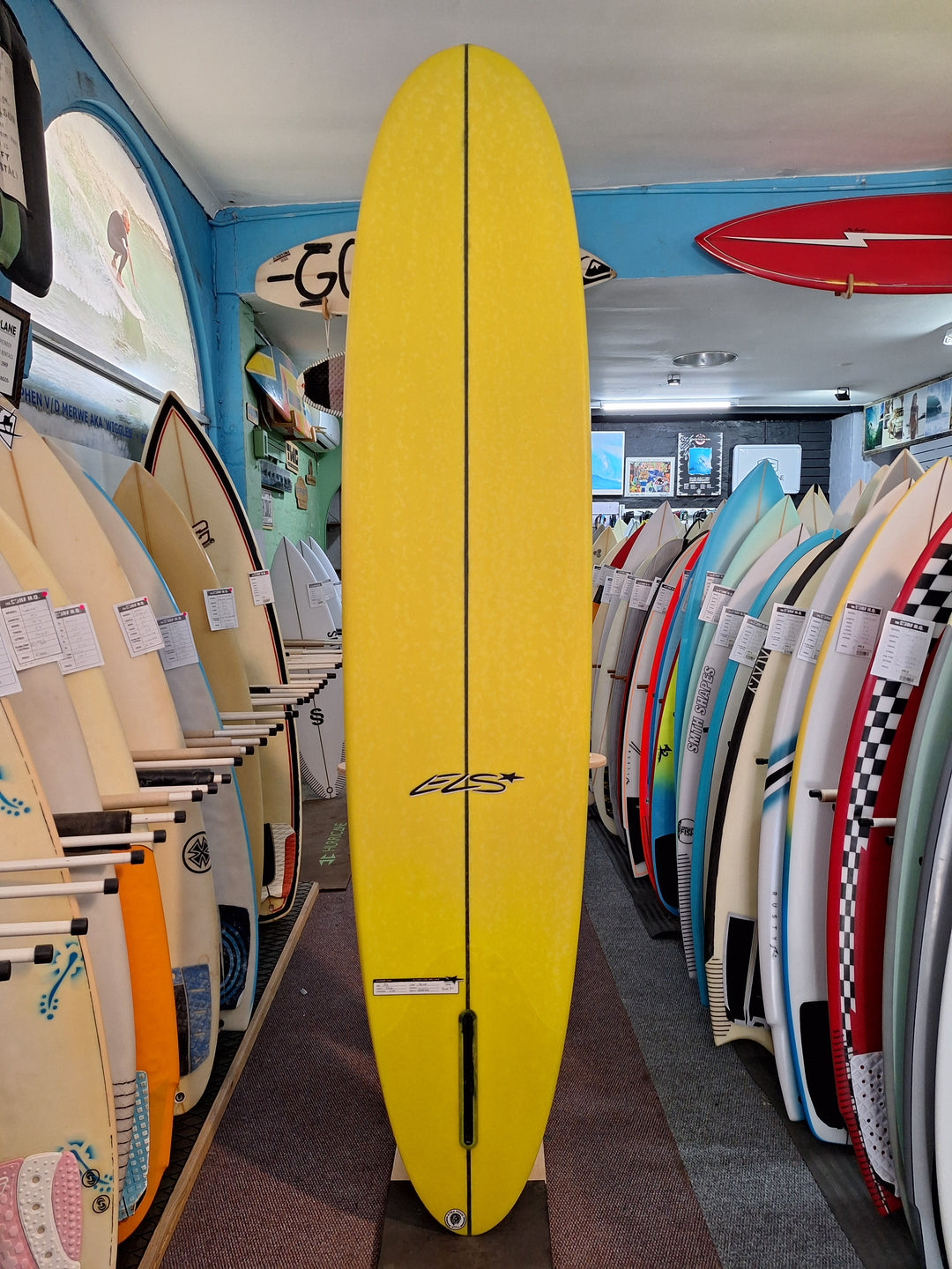 ELS SURF PU FOUR 21 9'4 X 23.06" X 2.90" = 74.09L