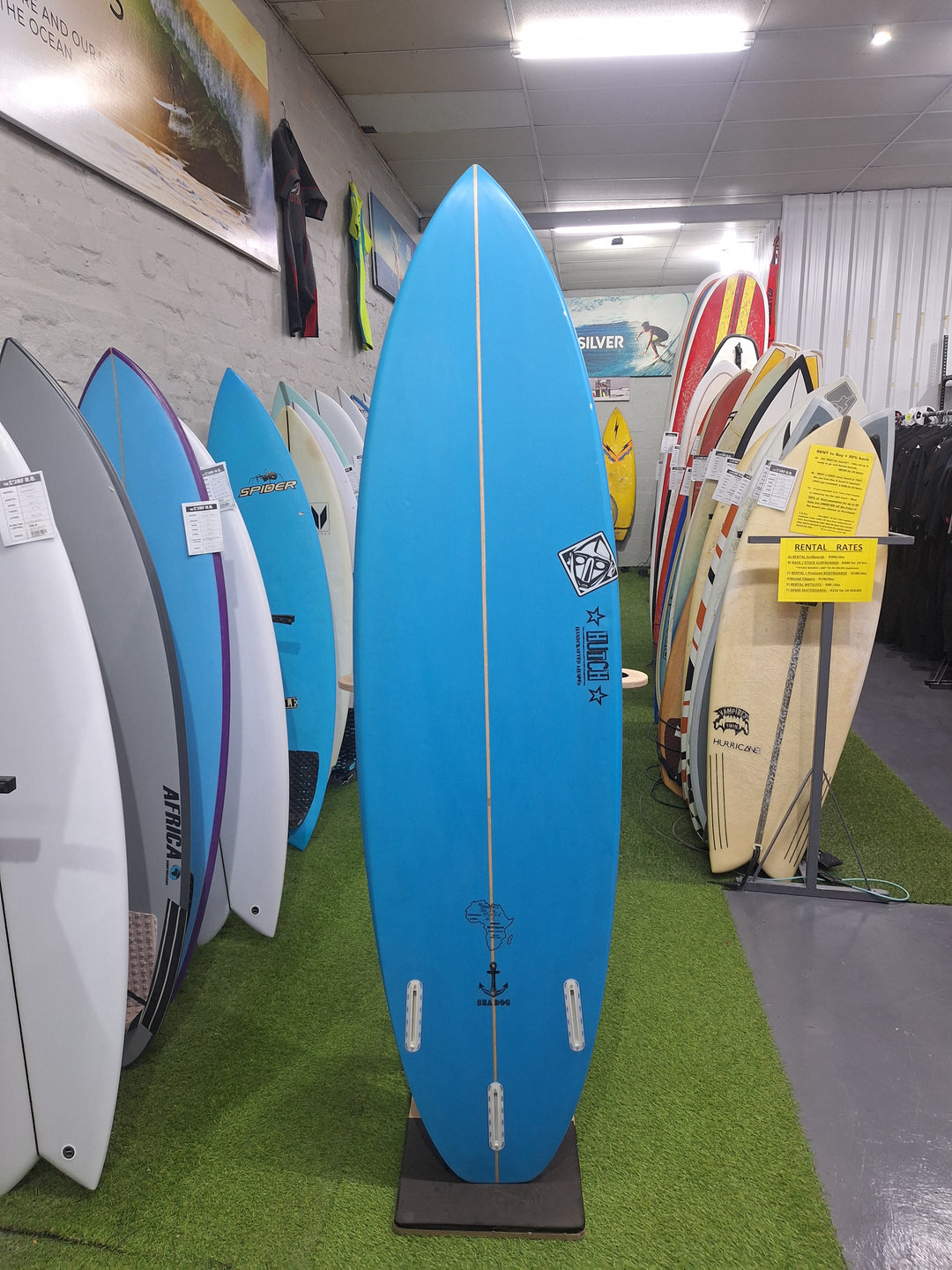 HUTCH SHAPES SEADOG 7'0 x 21 1/2" x 3" = 46.2l