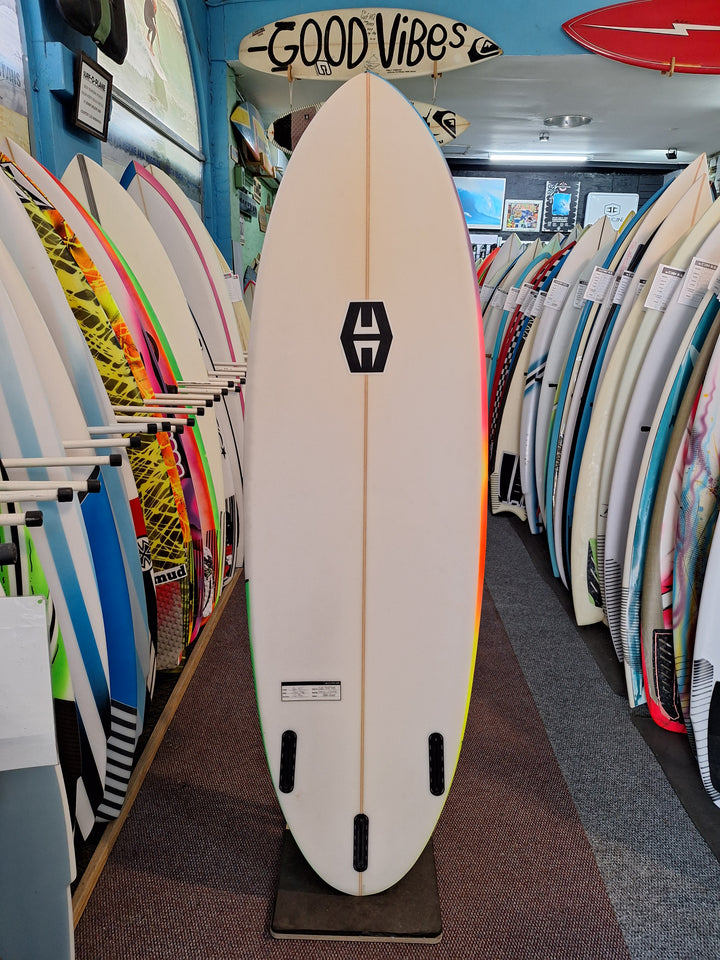 HURRICANE PU PACMAN 6'0 X 20 7/8" X 2 3/4' = 38.2L