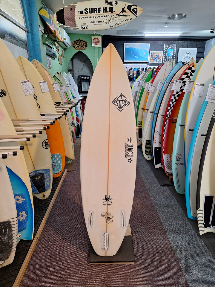 HUTCH PU SURF PIRATE 5'8 X 17 1/2" X 2 1/4" = 23.4L