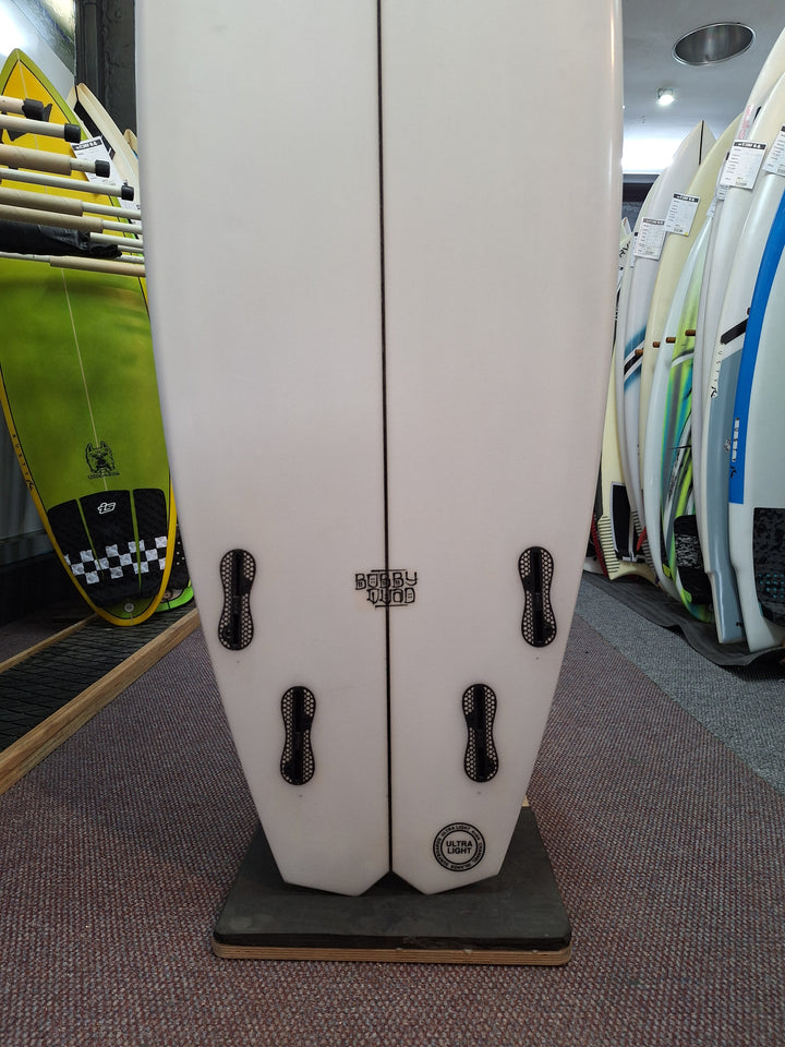 AL MERRICK PU BOBBY QUAD 5'9 x 20 7/8" x 2 11/16" = 35L
