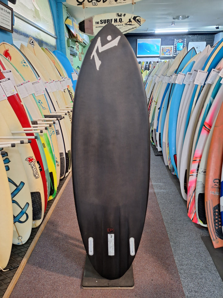 RUSTY EPOXY GRIFFIN 5'8 X 19.5" X 2.54" = 31.5L