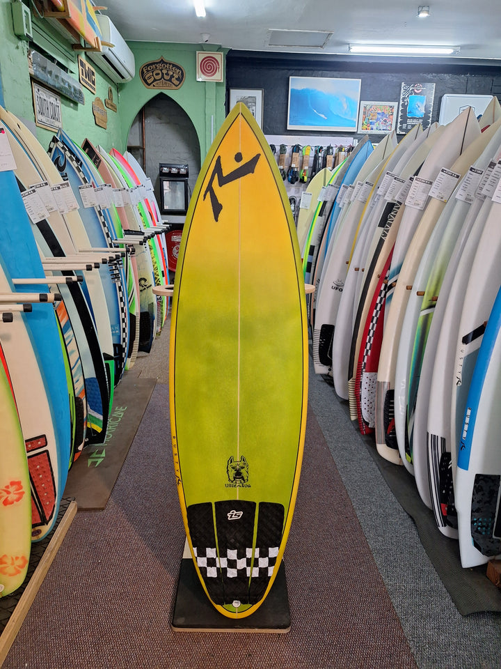 RUSTY PU UNDERDOG 5'2 x 17.75" x 2.09 = 20.04L